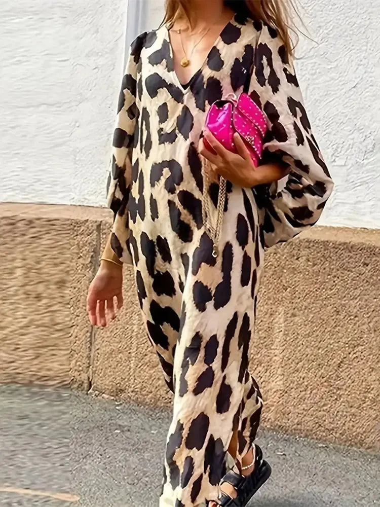 AS | Midi šaty s leopardím potiskem a tříčtvrtečními rukávy