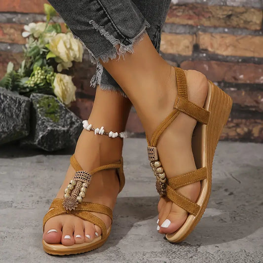AS | Sandály s klínovým podpatkem v boho stylu