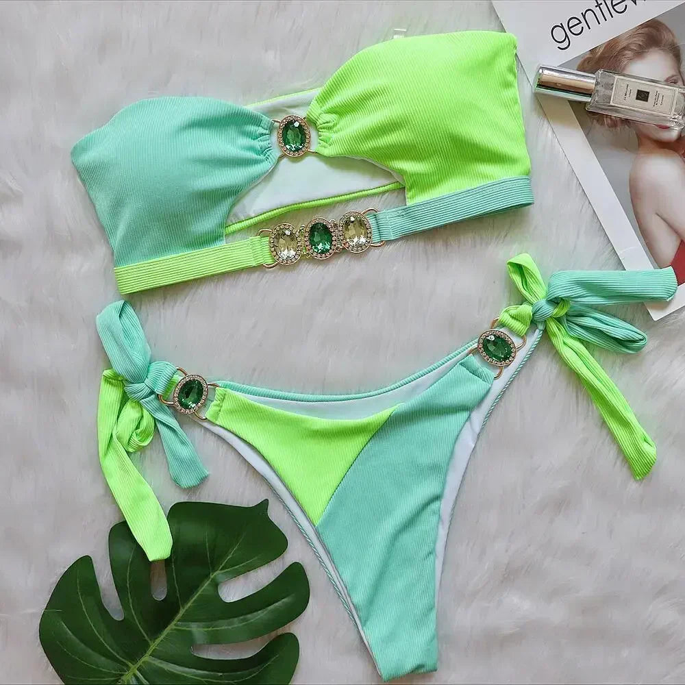 AS | Trendy a lehké bikiny