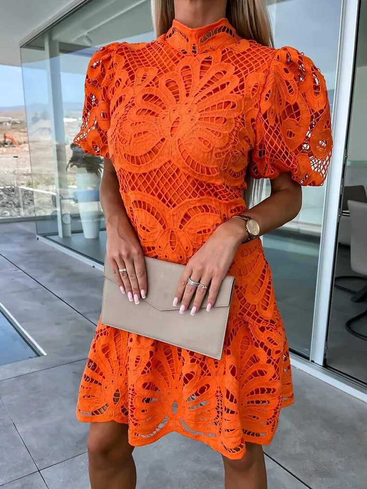 AS | elegantní dámské midi šaty s nadýchanými rukávy